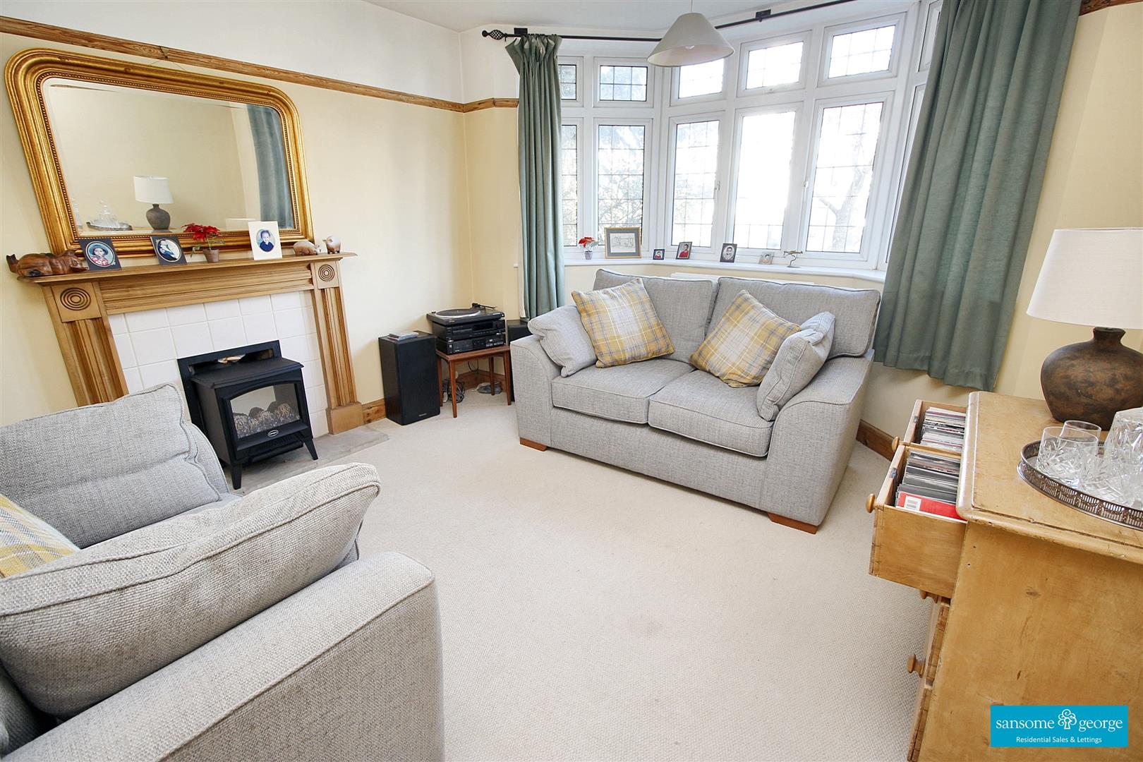 Weald Rise, Tilehurst, Reading
